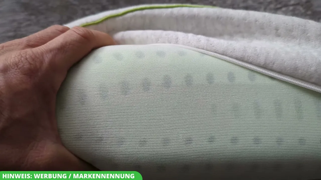Aus meiner Sicht sorgt der anpassungsfähige Viscose-Memory-Schaum für hervorragende Formstabilität.